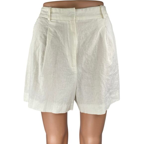 Zara Women's White Pleated High Waisted Straight Casual Mini Shorts Size M - Picture 1 of 4